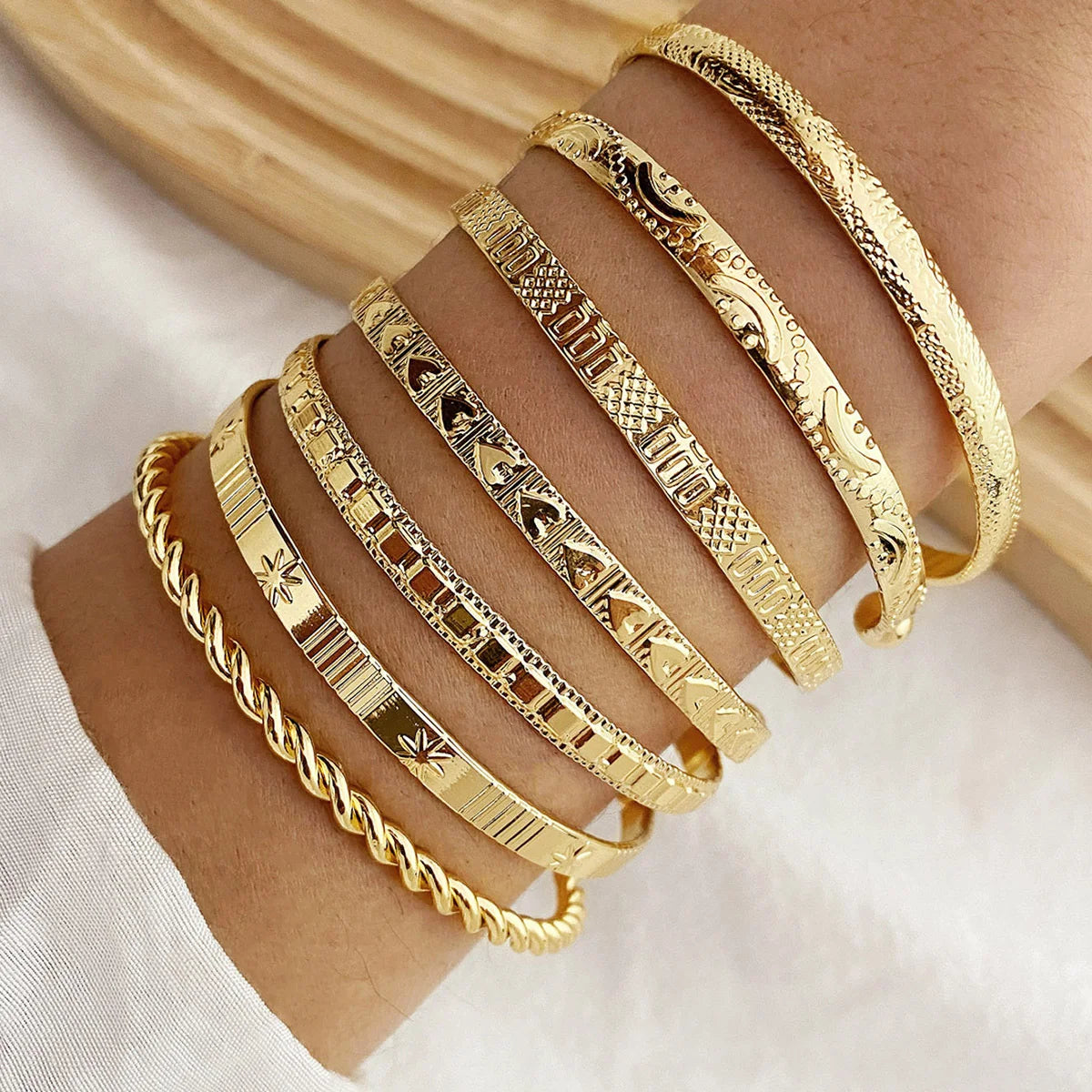 7-Piece Punk Gold Bracelets Set